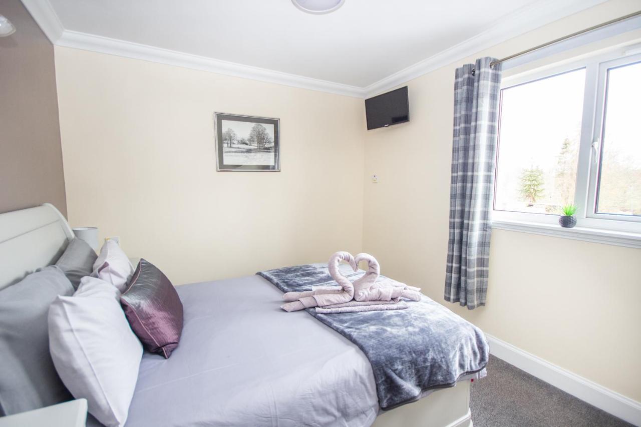 Horse And Hound Country Inn Bonchester Bridge Extérieur photo