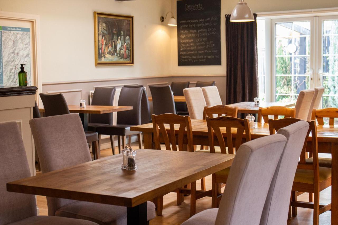 Horse And Hound Country Inn Bonchester Bridge Extérieur photo