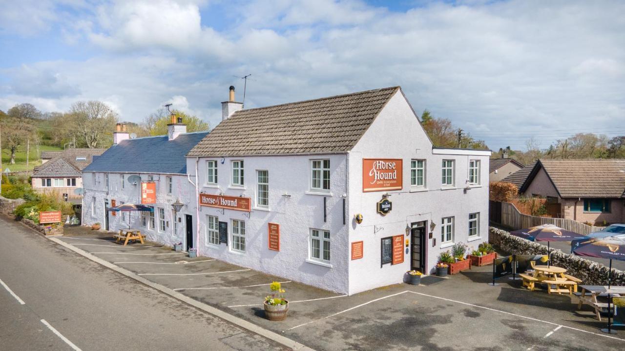 Horse And Hound Country Inn Bonchester Bridge Extérieur photo