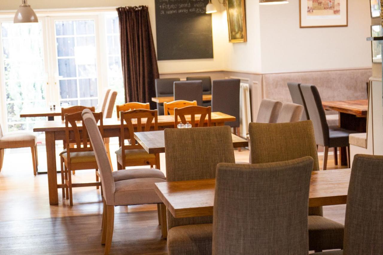 Horse And Hound Country Inn Bonchester Bridge Extérieur photo
