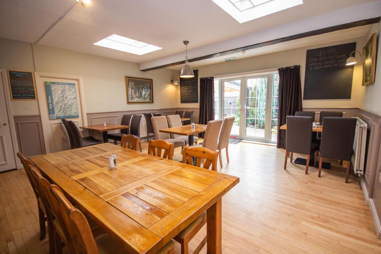 Horse And Hound Country Inn Bonchester Bridge Extérieur photo